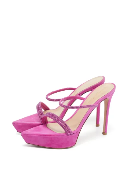 Sandale Gianvito Rossi din piele de căprioară roz