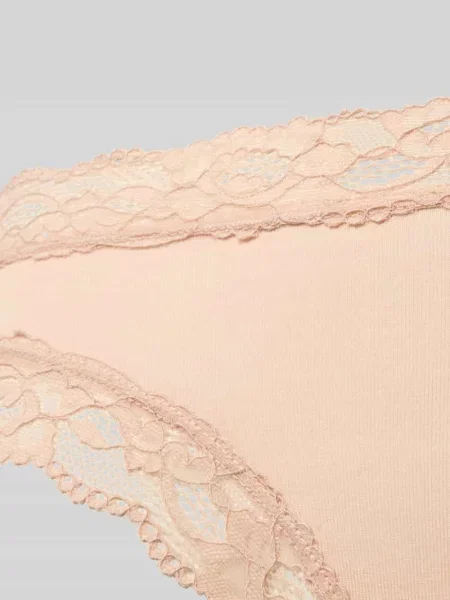 Figi o kroju slim fit z obszyciem koronką model Rio' Skiny różowe