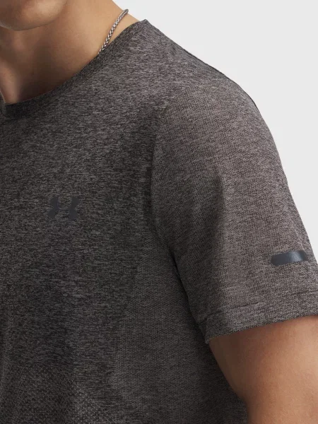 Бесшовная спортивная футболка Under Armour серая
