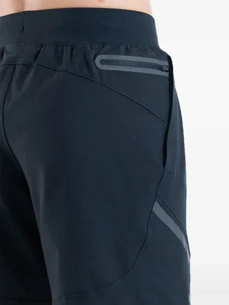 Pantaloni scurți Under Armour cu autograf negru