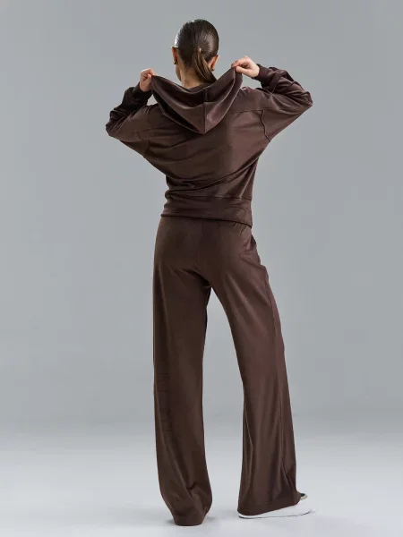 Велюровий Спортивний костюм ISSA Plus темно-коричневий коричневий