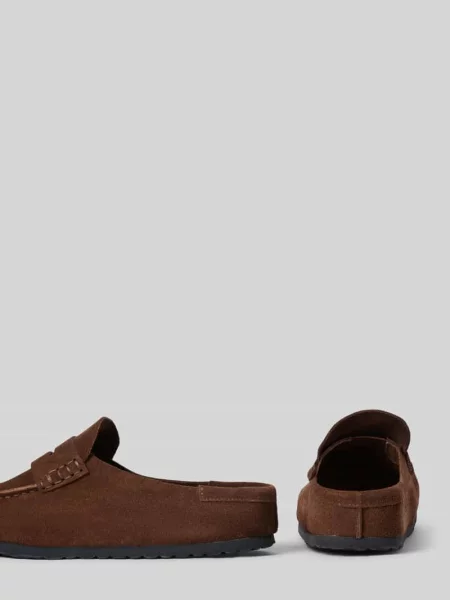 Klapki Birkenstock zamszowe brązowe