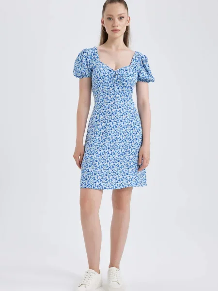 Kołnierzykowy sukienka mini Defacto w kwiatki z krótkim rękawem