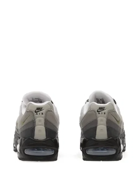 Бягане яке Nike сиво