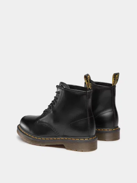 Кожаные ботинки Dr. Martens черные