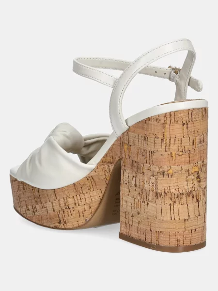 Босоножки Aldo бежевые