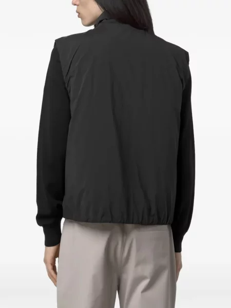 Яке K-way ватирана черно