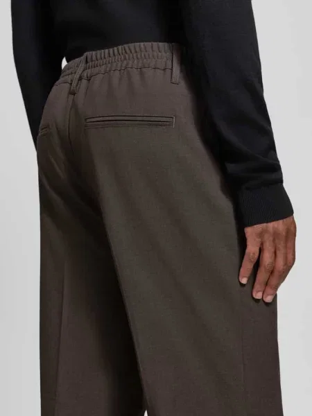 Spodnie z elastycznym pasem i kantami model MARC Casual Friday