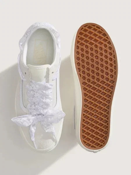 Trampki Vans Old Skool Coquette White EUR 37 beżowe