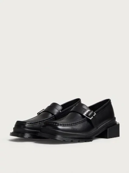 Loafersy Dr. Martens czarne