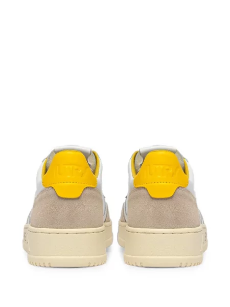 Sneakerși Autry din piele de căprioară alb