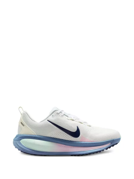 Маратонки Nike Vomero бяло