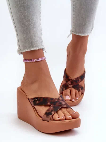 Sandali Ipanema s polno peto rdeča