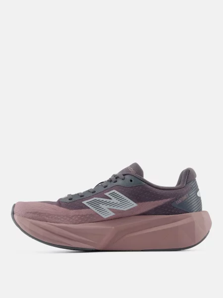 Кроссовки New Balance FuelCell коричневые