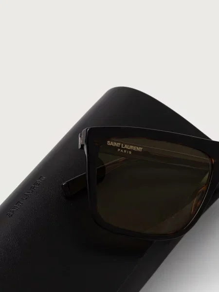 Солнцезащитные очки Saint Laurent