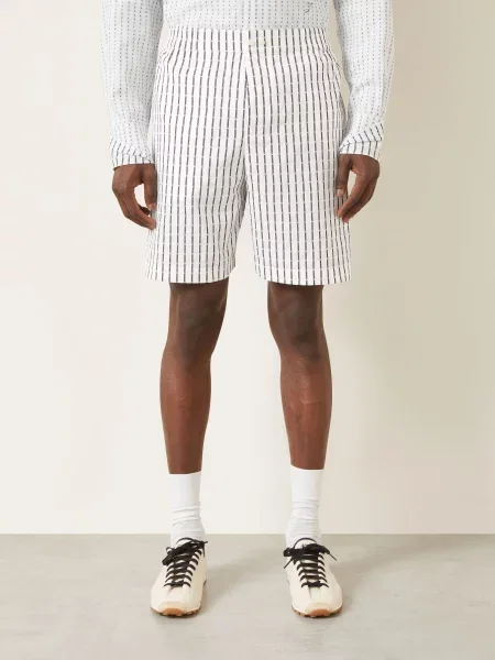 Jacquemus Šortky Le Short Calecon / černá bílá