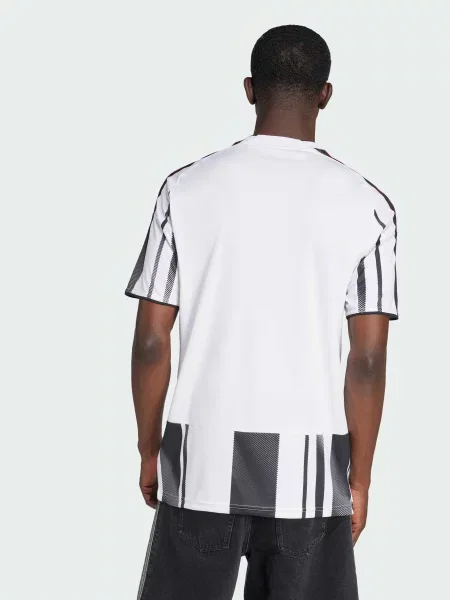 Футболка adidas білий