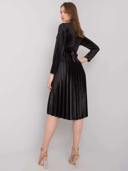 Rochie Fashionhunters de costum negru