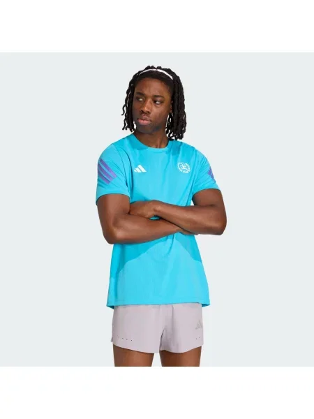 Krátký tričko Adidas s krátkými rukávy