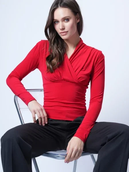 Trend Alaçatı Stili Tricou roșu