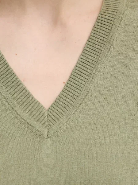 Шерстяной свитер United Colors Of Benetton
