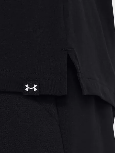Спортивна футболка Under Armour чорна