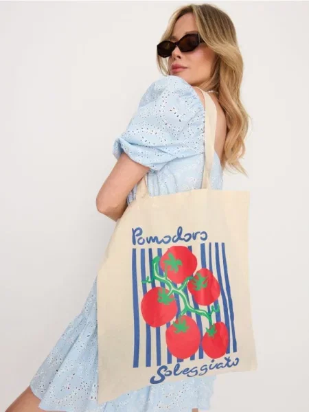 Тканинна shopper-сумка з принтом помідорів кремовий