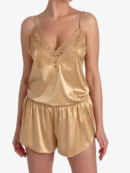 Легкая женская пижама с шортами