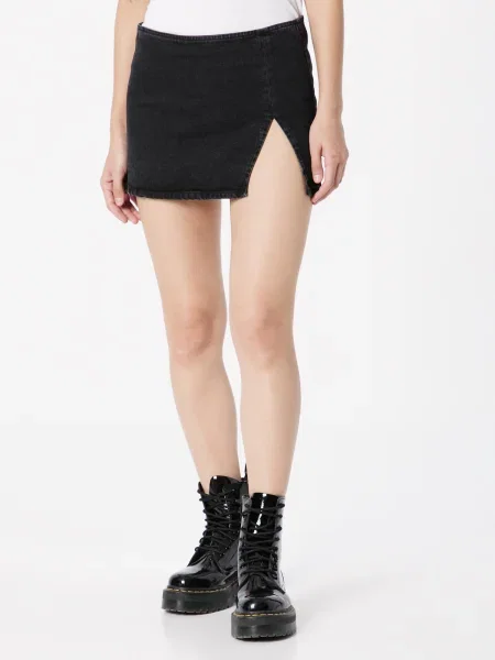 TOPSHOP Krilo črna