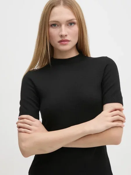 Volnen pulover Sisley črna