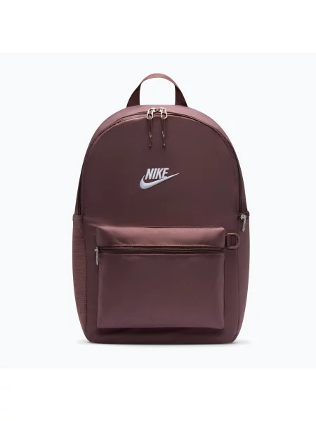 Рюкзак Nike у вуличному стилі білий
