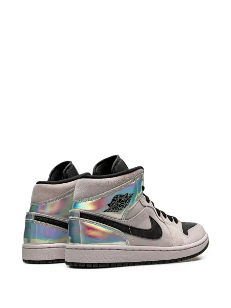 Sneakerși Nike Jordan cu autograf albastru