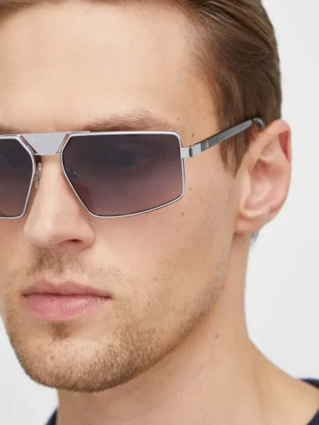Слънчеви очила Guess черно