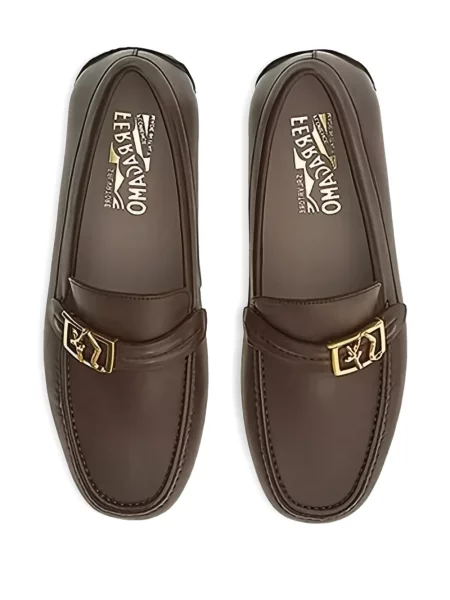 Pantofi loafer Ferragamo din piele cu cataramă maro