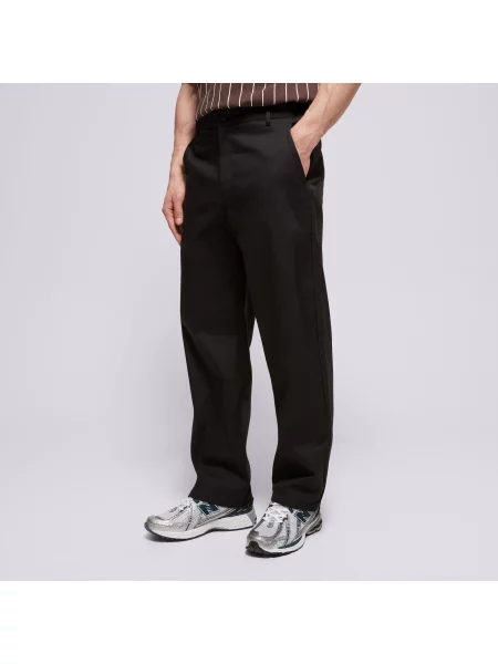 New Balance Spodnie Athletics Standard Pant czarne
