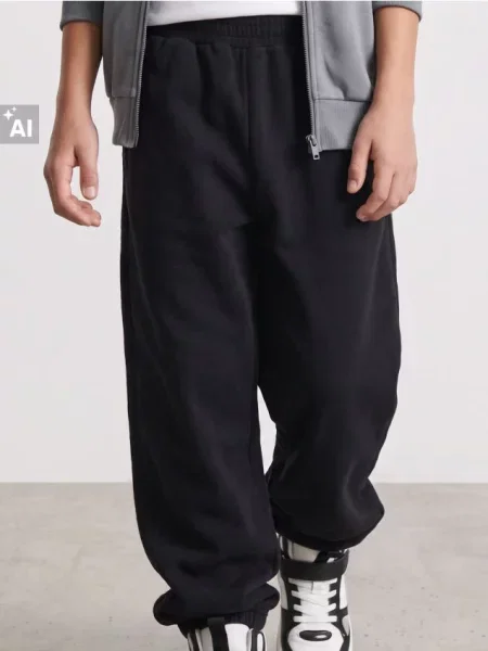 Sinsay Fleecové baggy kalhoty černá