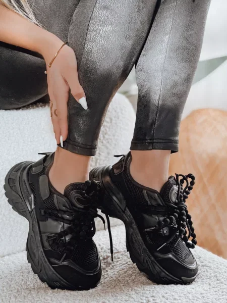 Sneakersy na wysokiej platformie BEASTAR Dstreet czarne