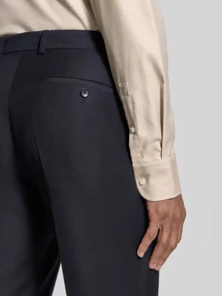 Koszula biznesowa krój slim fit z extra długim rękawem model HANK' Boss beżowa
