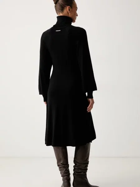 Платье Pinko