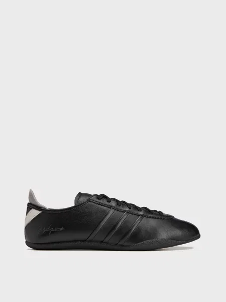Кожаные повседневные кроссовки Adidas черные