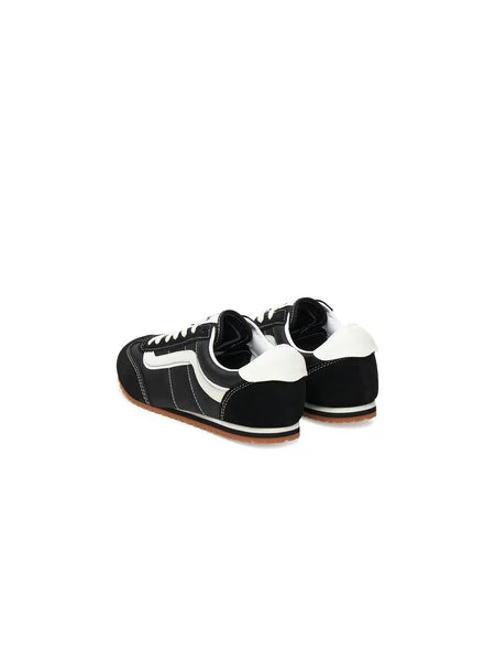 Sportcipők Vans Super Lowpro fekete