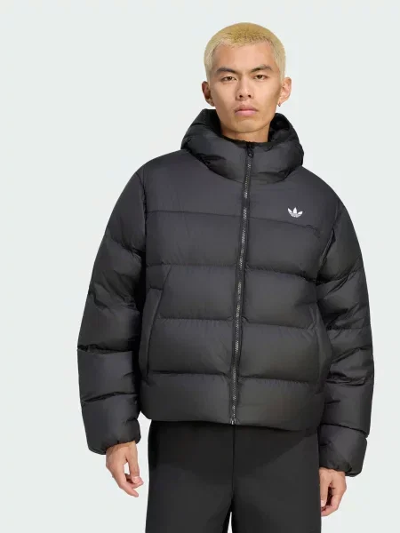 Демисезонная куртка Adidas черная