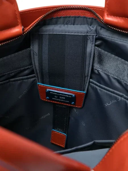 Кожена чанта за лаптоп Piquadro оранжево