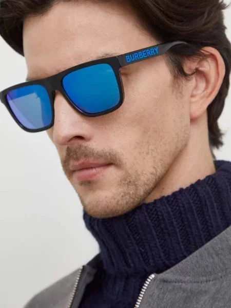 Слънчеви очила Burberry черно