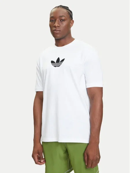 Тениска adidas Originals Oversize Tee с изчистен дизайн бяло