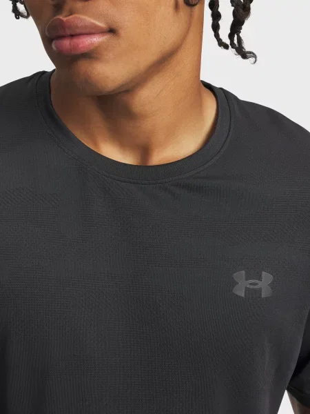 Футболка Under Armour чорна