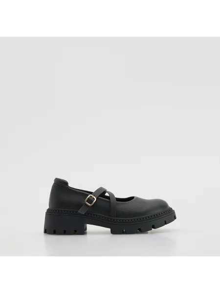 Reserved Bőr loafer cipő fekete