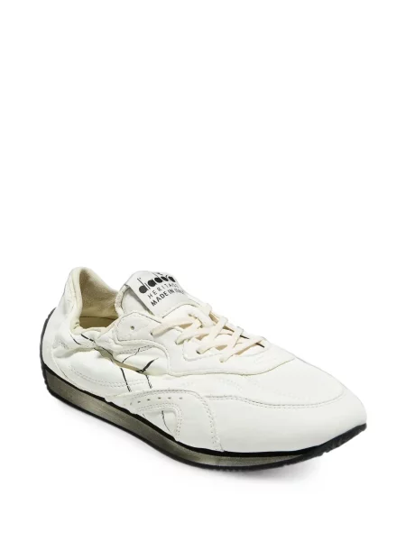 Sneakers Diadora με φθαρμένο εφέ
