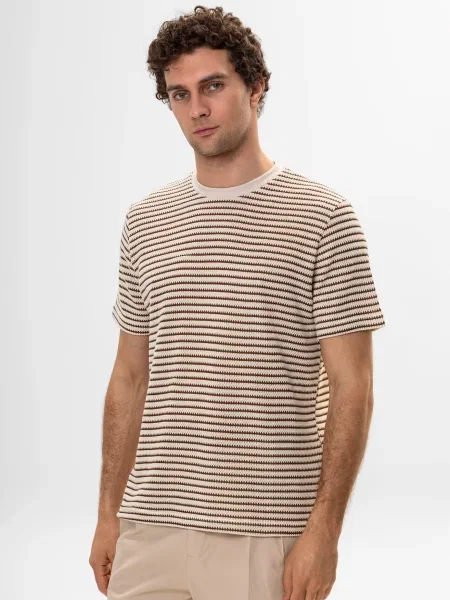 Antioch Tricou crem maro