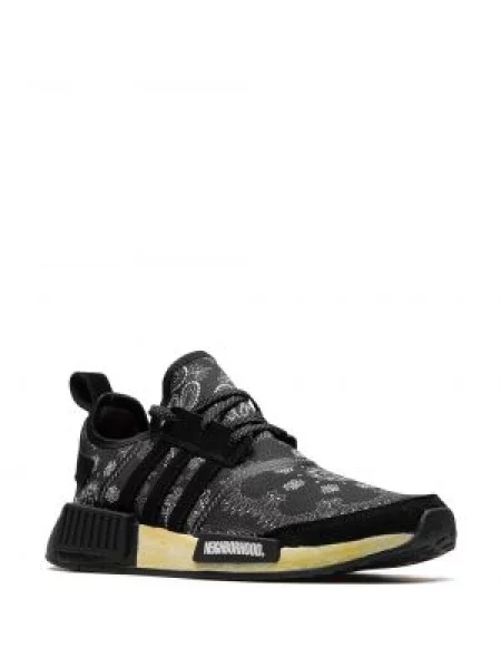 Tenisky Adidas s paisley potiskem černé